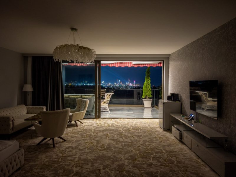 Для жизниFor lifeприватно, безопасно, комфортно круглый годprivate, safe, comfortable all year round